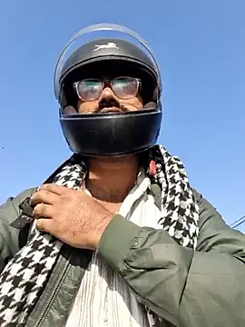 YoursThickDick online show from 01-17-26, 04:05