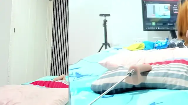 Alani Queen online show from 10-23-25, 07:34