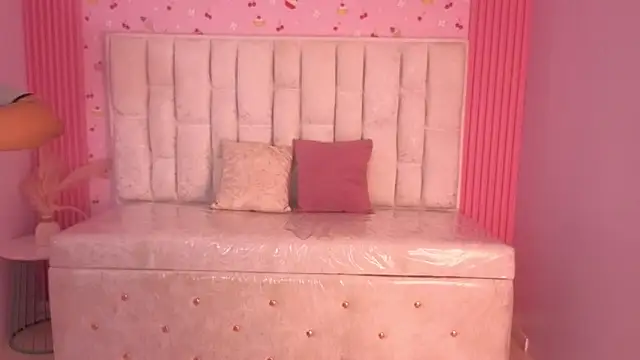 ambar fox s online show from 04-08-26, 08:10