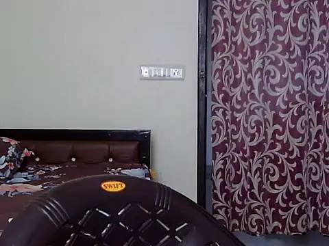 Snapshot of Bady__Riya chatting on 10-10-25, 04:46 Bady Riya online show from 10-10-25, 04:46