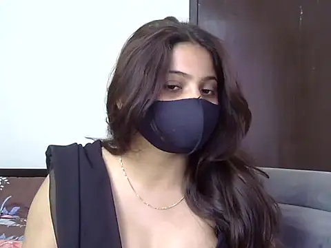 Snapshot of Bady__Riya chatting on 02-25-26, 05:40 Bady Riya online show from 02-25-26, 05:40