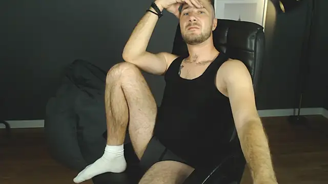 Snapshot of Mr_At_ chatting on 09-09-25, 07:07 Mr At  online show from 09-09-25, 07:07