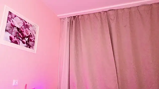 Snapshot of Eli_Vibe chatting on 09-09-25, 01:49 Eli Vibe online show from 09-09-25, 01:49