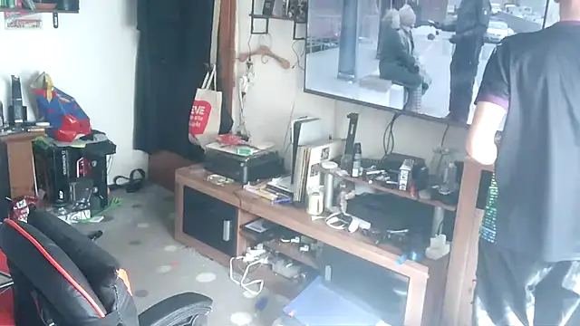 pierre oi66699 online show from 04-08-26, 09:00