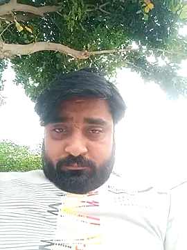 Snapshot of Raju_fuckerr chatting on 03-20-26, 07:09 Raju fuckerr online show from 03-20-26, 07:09