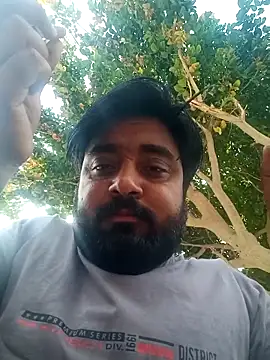 Snapshot of Raju_fuckerr chatting on 03-18-26, 06:38 Raju fuckerr online show from 03-18-26, 06:38