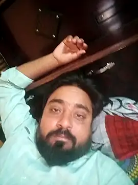 Snapshot of Raju_fuckerr chatting on 04-15-26, 04:29 Raju fuckerr online show from 04-15-26, 04:29