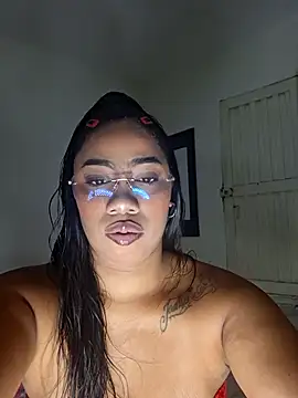 Snapshot of Naomi_jhonson chatting on 09-26-25, 11:17 Naomi jhonson online show from 09-26-25, 11:17