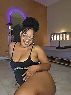 Naomi jhonson online show from 06-16-26, 02:17