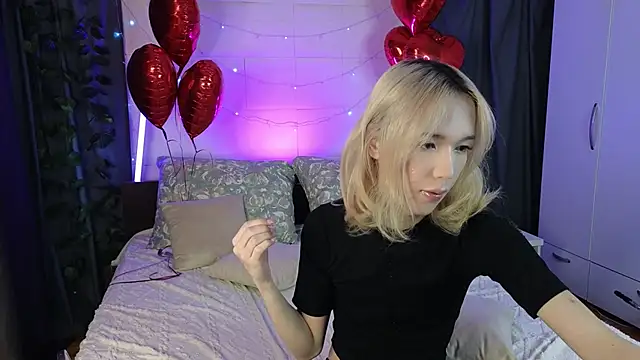 okerriella online show from 02-15-26, 07:09