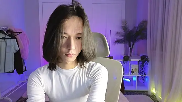 okerriella online show from 11-26-25, 01:11