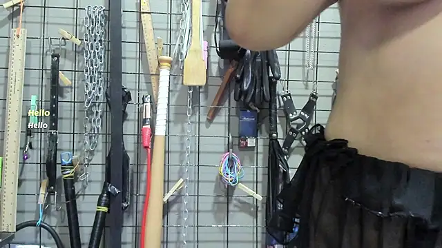 Snapshot of ariel_bdsm chatting on 06-18-26, 10:53 ariel bdsm online show from 06-18-26, 10:53