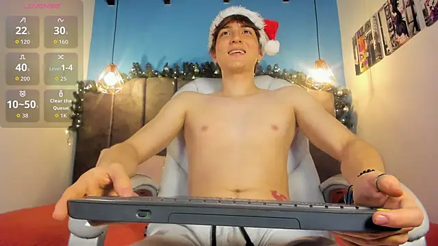 Oscar and dani online show from 12-22-25, 02:55