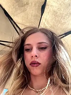 Snapshot of BabyAnais chatting on 04-07-26, 01:13 BabyAnais online show from 04-07-26, 01:13