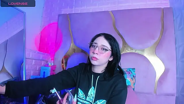 Niina Sissy online show from 04-10-26, 04:52