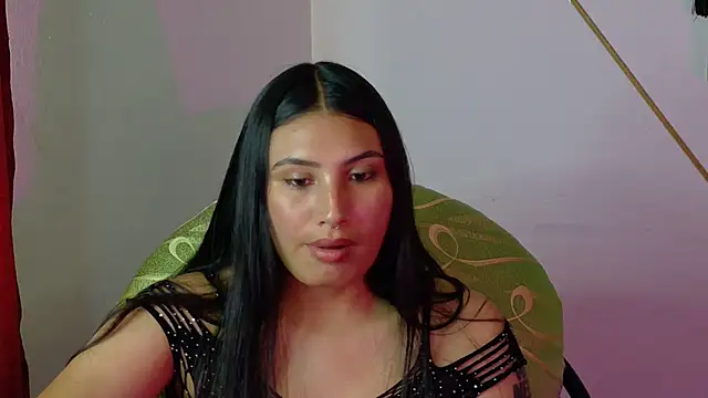 Snapshot of Linda_andrew chatting on 02-13-26, 07:25 Linda andrew online show from 02-13-26, 07:25