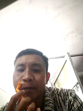 Snapshot of Celestial_Field chatting on 03-25-26, 05:18 Celestial Field online show from 03-25-26, 05:18