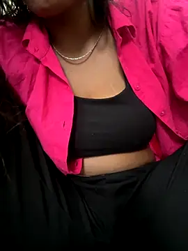 kissujaan online show from 10-30-25, 10:35