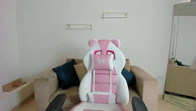 april smiith online show from 01-08-26, 02:12