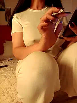 OnlyRima online show from 09-29-25, 12:00