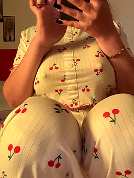 OnlyRima online show from 10-03-25, 12:17