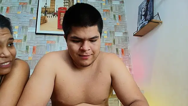 naomi campbel  online show from 12-21-25, 02:13