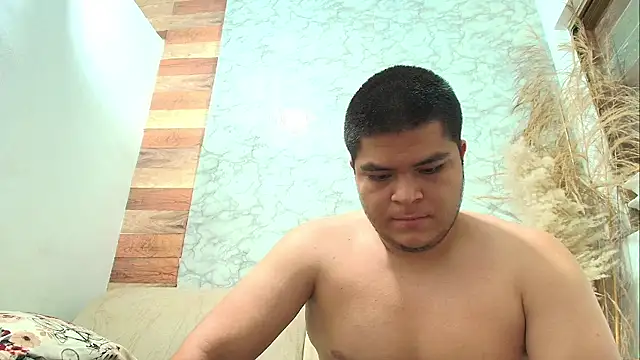 naomi campbel  online show from 01-11-26, 08:38