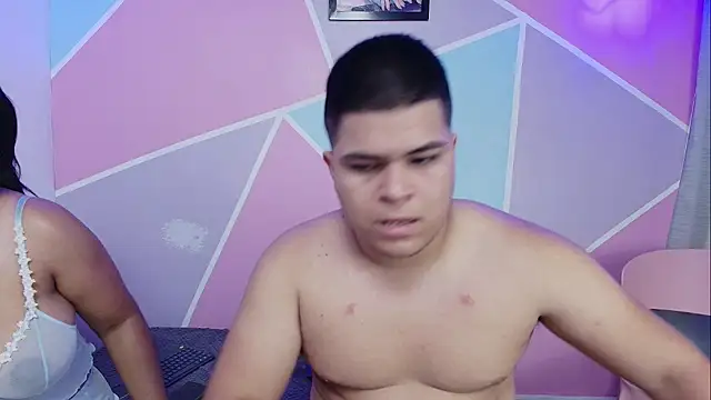 naomi campbel  online show from 03-12-26, 08:35