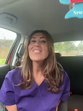 CurvyMILF Sienna online show from 09-10-25, 05:01