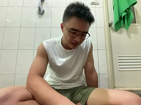 Snapshot of greenteazhang chatting on 11-07-25, 04:44 greenteazhang online show from 11-07-25, 04:44