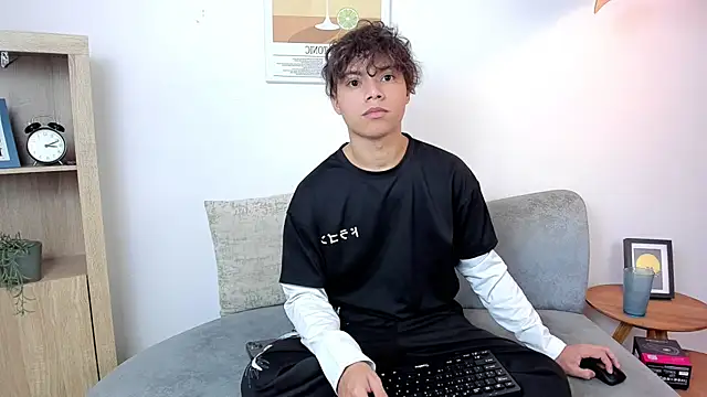 Honeymoon sariel online show from 02-20-26, 01:46