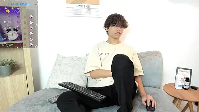 Honeymoon sariel online show from 09-18-25, 07:50