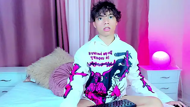 Honeymoon sariel online show from 02-27-26, 08:30