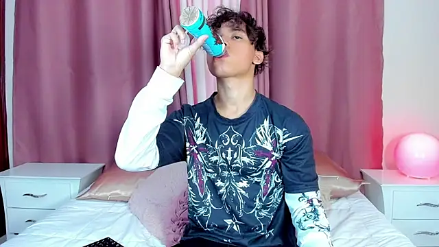 Honeymoon sariel online show from 03-12-26, 01:37