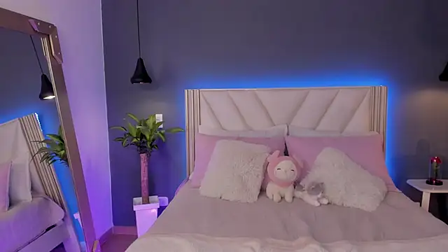 NaishaFord 1 online show from 03-26-26, 02:43