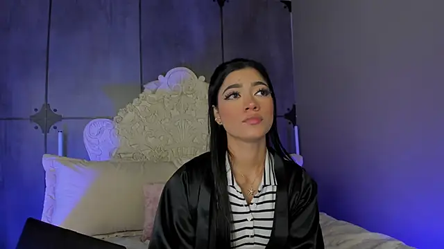 Snapshot of NaishaFord_1 chatting on 10-04-25, 04:19 NaishaFord 1 online show from 10-04-25, 04:19