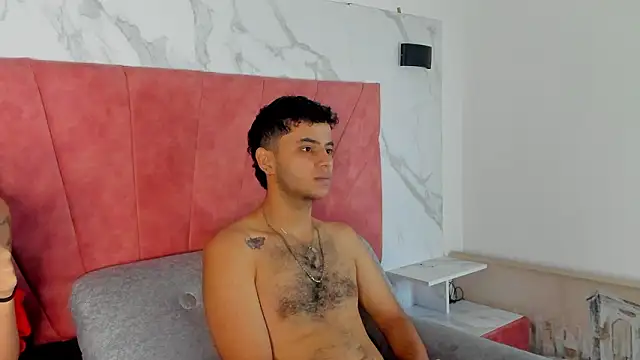 Snapshot of HellAndDante_ chatting on 02-21-26, 10:23 HellAndDante online show from 02-21-26, 10:23