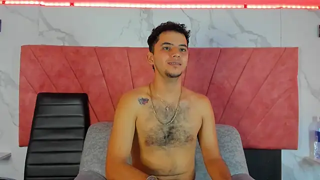 Snapshot of HellAndDante_ chatting on 02-06-26, 12:17 HellAndDante online show from 02-06-26, 12:17