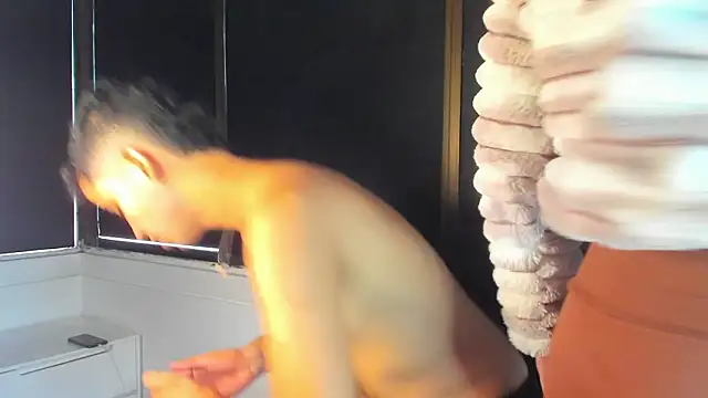 Snapshot of HellAndDante_ chatting on 02-15-26, 10:52 HellAndDante online show from 02-15-26, 10:52