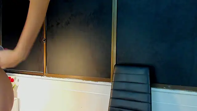 Snapshot of HellAndDante_ chatting on 02-18-26, 03:48 HellAndDante online show from 02-18-26, 03:48