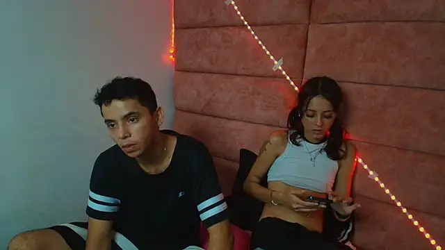 HellAndDante  online show from 11-04-25, 02:59