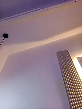 Elowen Clark online show from 03-24-26, 07:47