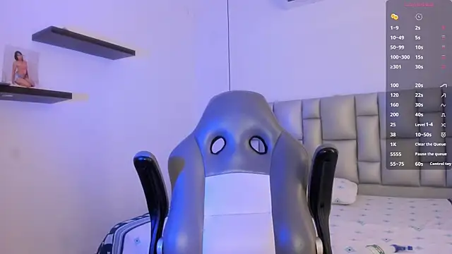 Elowen Clark online show from 03-09-26, 07:39