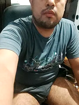 Hotknight online show from 10-11-25, 02:45