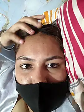 Snapshot of sanu_07 chatting on 07-07-26, 07:23 sanu 07 online show from 07-07-26, 07:23