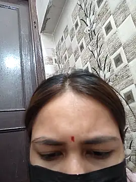 Snapshot of sanu_07 chatting on 05-22-26, 05:55 sanu 07 online show from 05-22-26, 05:55