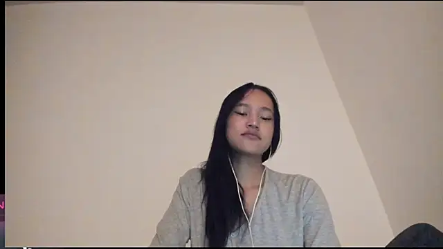 Snapshot of soska26 chatting on 09-15-25, 02:28 soska26 online show from 09-15-25, 02:28