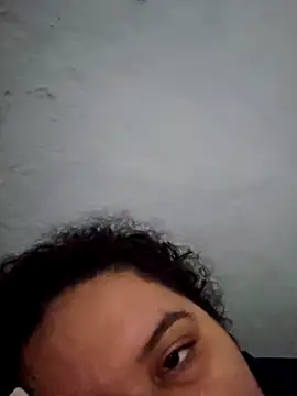 Snapshot of Gorditasexy2000 chatting on 02-16-26, 04:05 Gorditasexy2000 online show from 02-16-26, 04:05