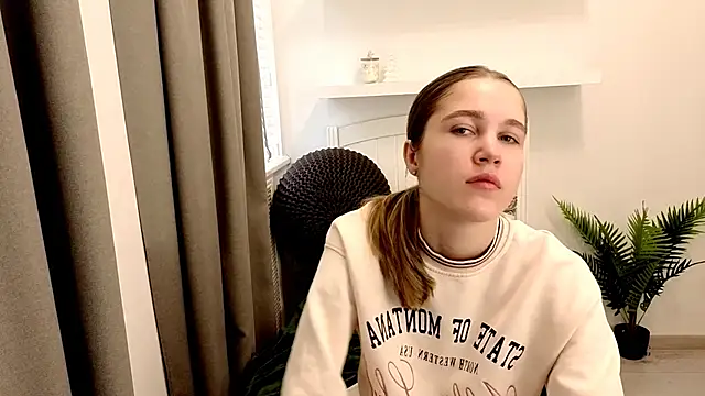 Snapshot of Spicy_Lexi chatting on 02-17-26, 07:38 Spicy Lexi online show from 02-17-26, 07:38