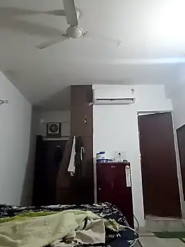 Yourrambo online show from 04-06-26, 06:09